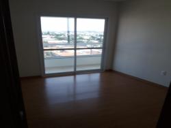 #1077 - Apartamento para Venda em Arapongas - PR - 2