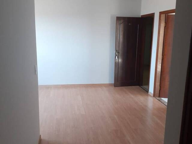 Apartamento para Venda em Arapongas - 4