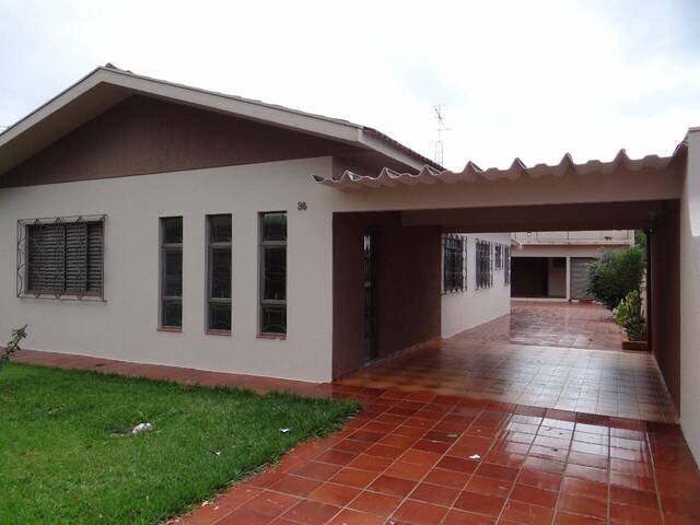 #1128 - Casa para Venda em Arapongas - PR