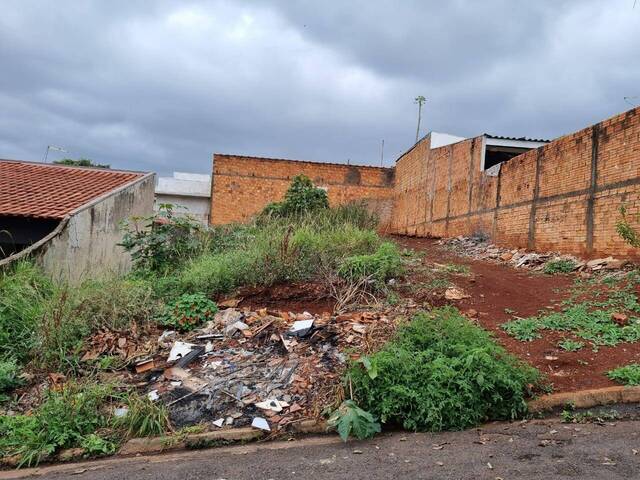 #1026 - Terreno para Venda em Arapongas - PR - 2