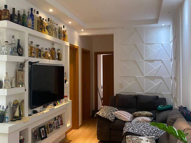 #1206 - Apartamento para Venda em Arapongas - PR