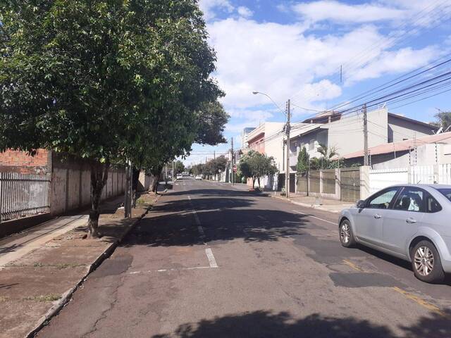 #1243 - Casa para Venda em Arapongas - PR - 2