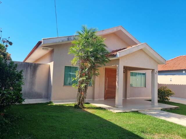 #1245 - Casa para Venda em Arapongas - PR - 2