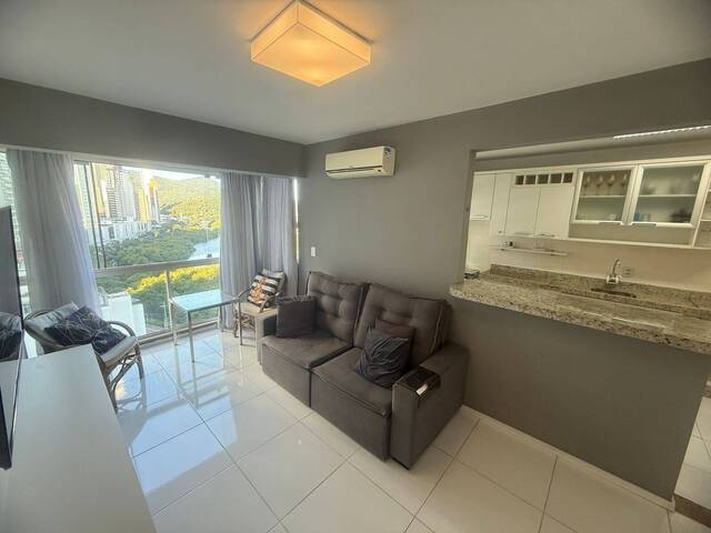 #1247 - Apartamento para Venda em Balneário Camboriú - SC