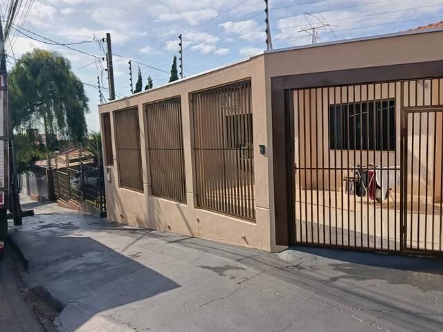 #1203 - Casa para Venda em Arapongas - PR